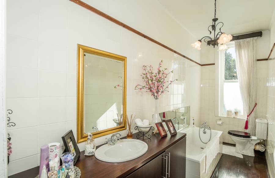 4 Bedroom Property for Sale in Claremont Western Cape